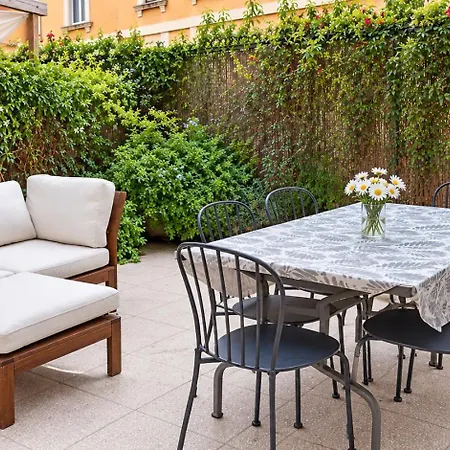 Elegantis Casa Flavia In Trastevere With Terrace - Comfort In Charming District Appartamento